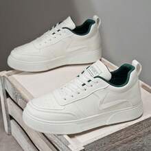 (Eine Größe kleiner) Herren Mode einfarbige Skaterschuhe, bequeme rutschfeste Lässig Schnürschuhe mit dicker Sohle, geeignet für Outdoor-Aktivitäten von Männern. Größe 39-48 (wählen Sie entsprechend der Innensohlen-Länge)