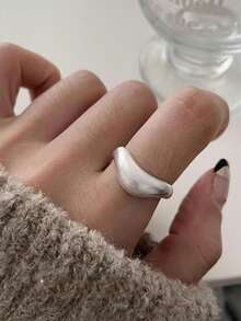 1pc Asymmetrical Geometric Matte Silver Stackable Ring, Suitable For Women's Daily Wear - Silver - View 3