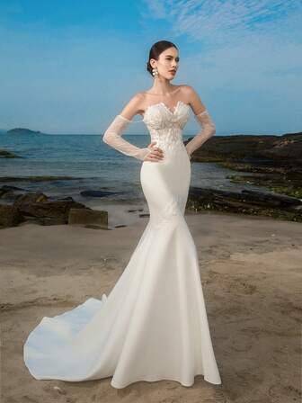 Elegant Satin Contrast Lace New Year Mermaid White Wedding Dresses For Bride,New Years Women Dresses