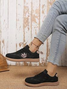 Women's Casual Outdoor Small White Board Shoes, Versatile, Spring/Autumn 2025 New Arrival - JGZ Black - View 5