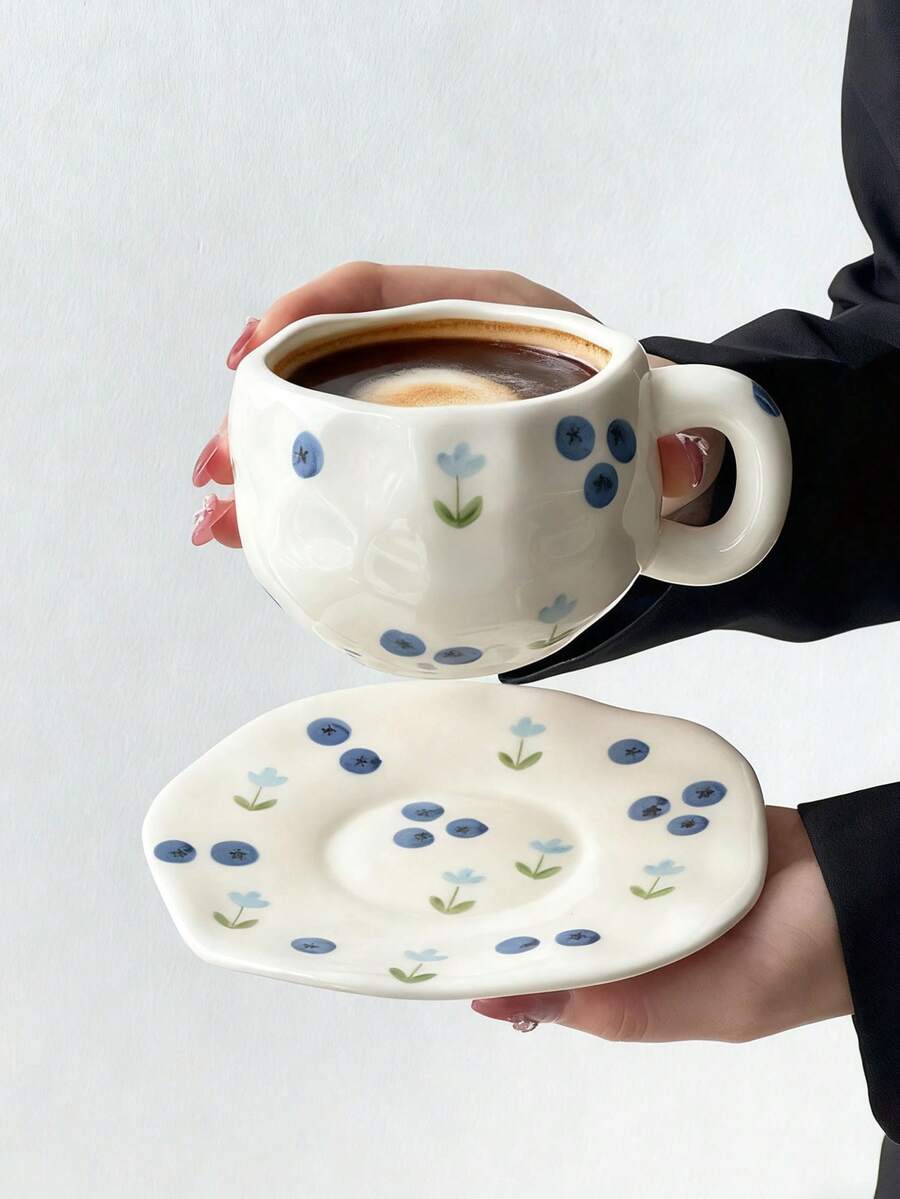 一套蓝莓图案陶瓷咖啡杯碟,手工简约欧式陶瓷杯碟,家用早餐杯碟,牛奶杯,果汁杯,下午茶杯,礼品杯碟 - 彩色 - 查看 1