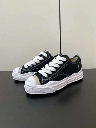 2025 New MMY Shoes Sneakers Classic Non-Slip Wear-Resistant Lightweight Low-Top Sneakers For Men And Women Campus Couples In Black And White, Suitable For Students, Gifts, Festivals, Campus