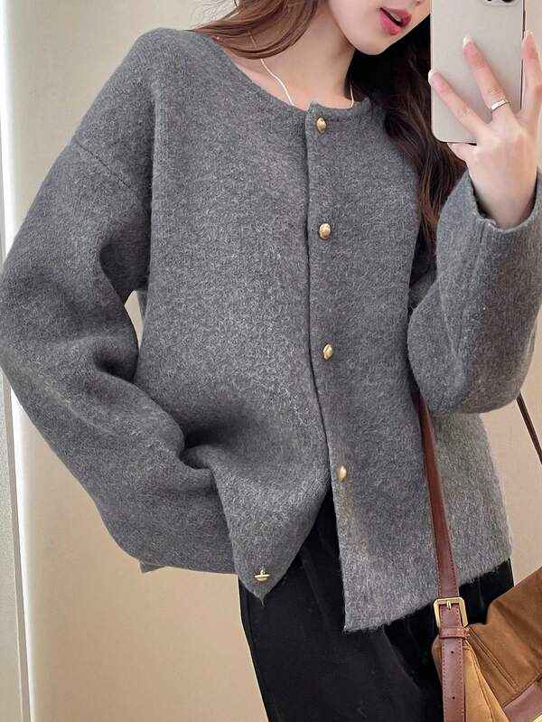 女士简约休闲大气圆领开衫、长袖上衣