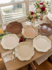 10pcs Solid Color Four-Color Palettes, Gradient Prop Paper Plates, 9-Inch Size, Party Decorations, Suitable For Family Gatherings, Graduation Ceremonies, Weddings, Party Decorations, Halloween, Christmas Events And Party Supplies. - Multicolor - View 3