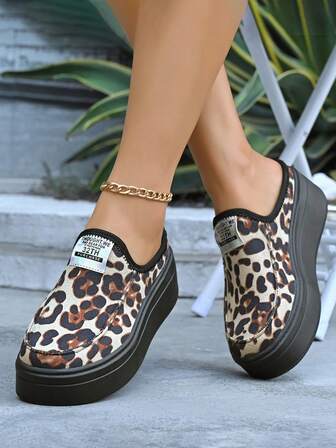 Women's Leopard Print Slip-On Thick Sole Anti-Slip Casual Sneakers, Fashionable, Lightweight And Comfortable, Suitable For Spring And Autumn