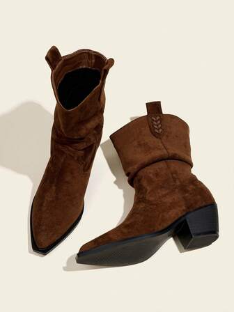 Women's Coffee Brown Short Boots, Vintage Chunky Heel Pointed Toe Western Cowboy Riding Boots, Maillard Short Boots, Suede Slouchy Boots, Autumn/Winter New Arrival