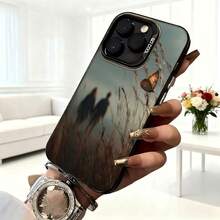 Cubierta de telefono con diseño de mariposa y siluetas en tono azul oscuro para iPhone 14 Pro Max con texto 5000X ideal para uso diario en cafeterias y salones - Blanco - Ver 6