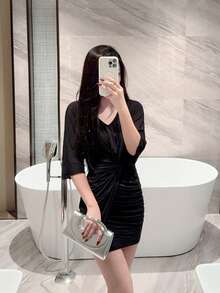 1 Túi cầm tay mini trang trí bằng kim loại thời trang, Túi xách nữ thanh kim loại sáng bóng thanh lịch, Cảm giác sang trọng cho trang phục dạ hội, tiệc tùng, đám cưới, vũ hội, dạ tiệc - Đi kèm với dây xích kim loại - Bạc - Xem 11