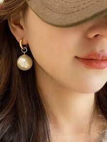 1 Pair 18K Gold Plated Stainless Steel Hoop Earrings With White Faux Pearl Pendant, Fashionable & Minimalist Design, Suitable For Daily Wear - White - View 2