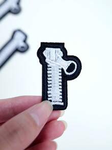 4 piezas Parches con diseño de cremallera para planchar, parches bordados para coser, adecuados para mochilas, vaqueros, chaquetas, manualidades DIY en ropa, zapatos, bolsos, etc. - Blanco y Negro - Ver 5