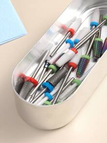 1个不锈钢美甲钻消毒盒及收纳盒。采用不锈钢材质，适用于美甲钻头的消毒。方便收纳。适用于美甲沙龙、纹身工作室及DIY美甲护理。 - 銀色 - 查看 2