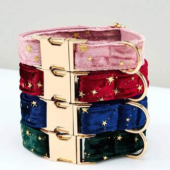 这款柔软舒适的星形图案锌合金宠物项圈适合小型、中型和大型犬。采用耐用的锌合金材质，易于穿戴和解开。是一款高端犬项圈。（由于面料、批次和颜色不同，可能略有差异；颜色随机发货。）