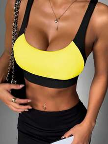 Women's Black & White Patchwork Criss-Cross Back Clasp Knit Sports Bra Spring - Multicolor - View 3