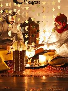 Shiny Gold Star & Crescent Paper Wreath Hanging Decor, Suitable For Honeymoon, Wedding, Engagement, Baby Shower, Birthday Party, Dining Table, Restaurant, Hotel, Bedroom, Living Room