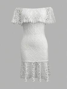 Vestido ceñido de encaje con hombros descubiertos, vestido elegante, vestido blanco, parche de encaje, vestido de fiesta, cita o evento - Blanco - Ver 2