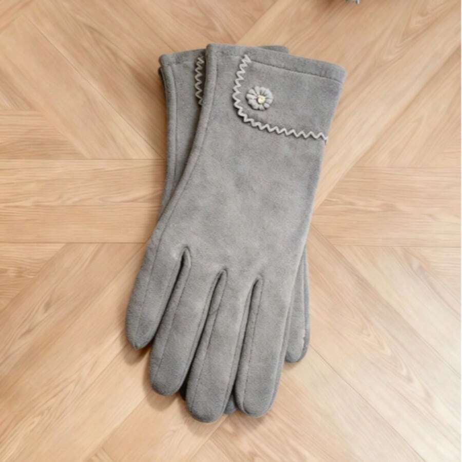 秋冬女溫柔風復古優雅麂皮手套 花邊花朵裝飾保暖觸控螢幕加絨防寒保暖手套 優雅女手套 秋冬保暖防風可觸控復古蕾絲裝飾分指手套 日常百搭柔膚麂皮加絨保暖手套 優雅女款手套 秋冬保暖防風可觸控復古花邊裝飾分指手套 日常百搭柔膚麂皮加絨保暖手套觸屏防寒麂皮手套 花朵紐扣裝飾手細觸地觸感 - 酒紅色 - 查看 1