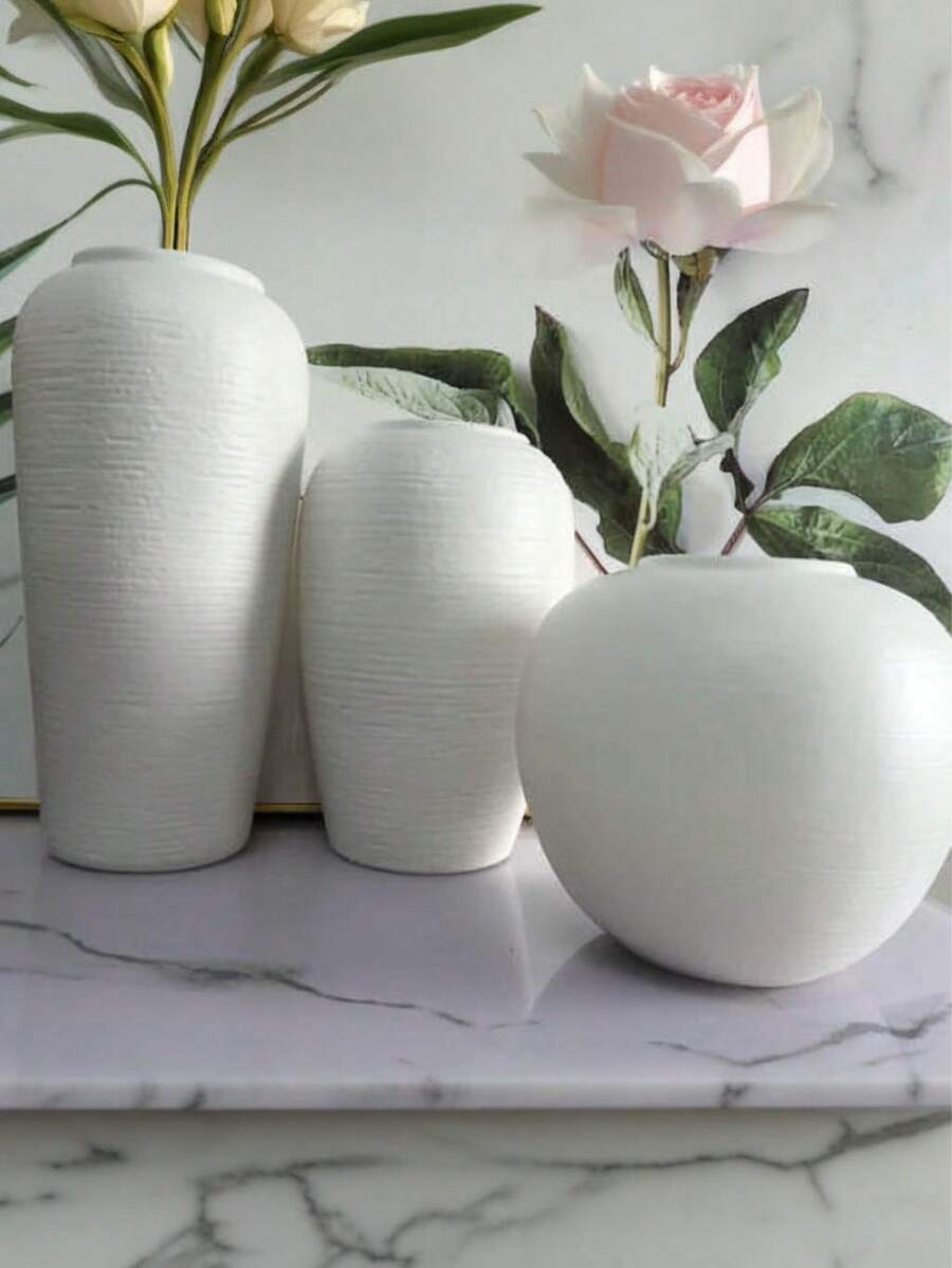 1pc Black & White Textured Decorative Vase, Imitation Ceramic Vase, Modern Matte Tabletop Vase (3 Sizes), Striped Texture Faux Ceramic Decorative Bottle, Suitable For Living Room, Entryway Cabinet, Coffee Table, Bedroom Nightstand, Bookshelf, Cafe Corner, Studio Display, Luxury Clothing Store Display, Wedding Reception Area, Party Decor, Can Be Paired With Floral Arrangements, Dried Flowers, Eucalyptus, Wheat Stalks, Fresh Flowers, Roses, Lilies, Artificial Plants, Nordic Style Greenery - Multicolor - View 1