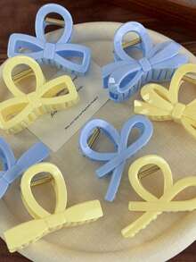 4pcs Acrylic Cream-Colored Cross-Shaped Yellow And Blue Solid-Color Bow Hair Clip Accessory For Creating A Simple And Elegant Hairstyle For Girls Elegant Claw Clips Casual Hair Claws