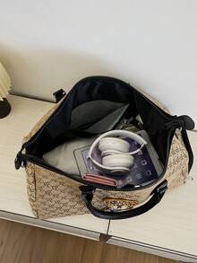 حقيبة يد مطرزة بشكل دب جميل، حقيبة سفر كبيرة السعة للرجال، حقيبة سفر للرحلات القصيرة، حقيبة سفر، حقيبة محمولة تناسب الحقيبة المتحركة، فصل بين الجاف والرطب، حجرة حذاء مستقلة، خفيفة الوزن، حقيبة رياضية متعددة الوظائف للطلاب والنساء، حقيبة سفر للأعمال