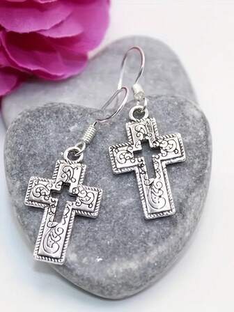 Women's Vintage Hollow Cross Pendant Earrings, Alloy Pendant Earrings, Suitable For All Seasons, Suitable For Daily Wear And Gift