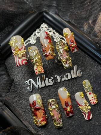 Söt barock nagelkonst-look med 10 st. guldfärgade handgjorda akryl press-on naglar, långa fyrkantiga naglar, rosröda och guldfärgade glittrande franska tip-naglar, pärleinbäddade lösnaglar, handritade leopard- och blommanaglar, 3D-krona och kärlek och fjäril, lämplig för julbruk, set lämpligt för högtider, lämpligt för tjejer att använda med gratis gelfil