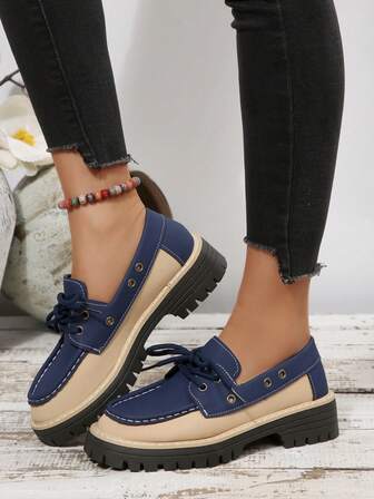 女士乐福鞋，系带金属鞋眼，平底粗跟便士乐福鞋，套脚休闲鞋，防滑舒适，适合办公室穿着