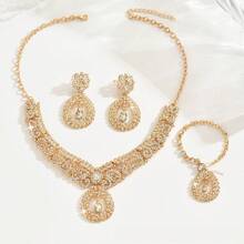 4PCS Personalized And Exaggerated Alloy Rhindiamond Necklace And Earring Set For Women, Luxurious Crystal Banquet And Wedding Dress Accessory Set - Gold - View 5