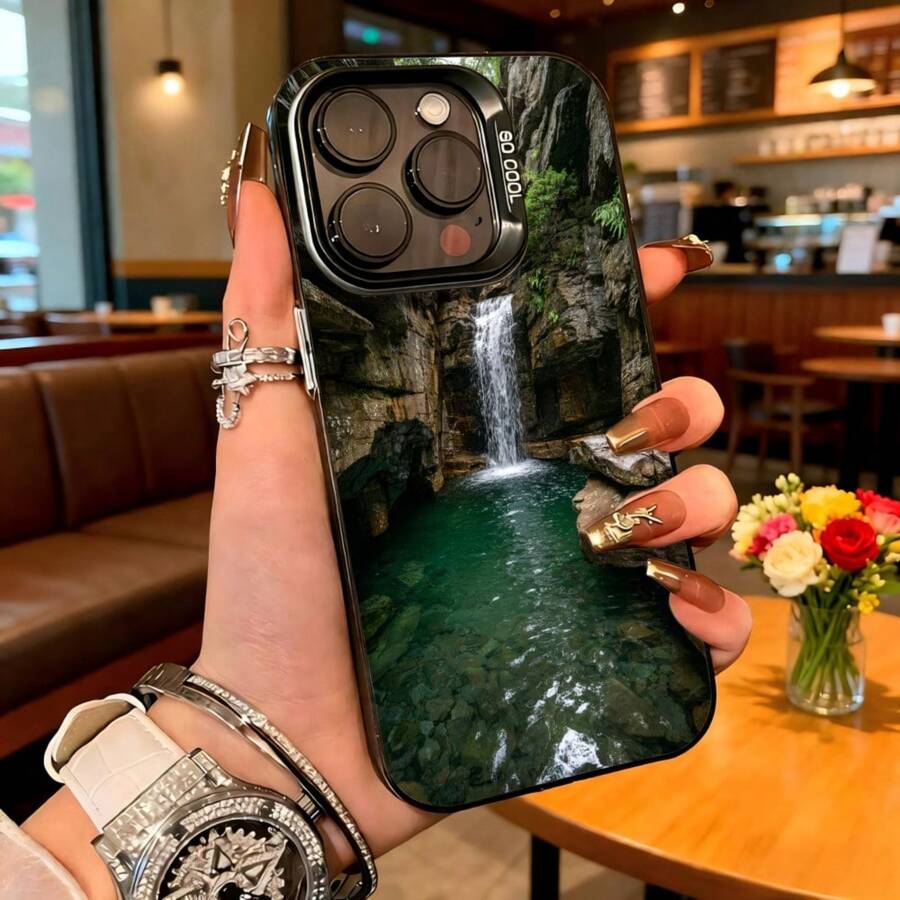 Cubierta de teléfono con diseño de cascada y lago verde para iPhone 14 Pro Max negro con texto 5000mAh ideal para uso diario en cafeterías y viajes - Blanco - Ver 1