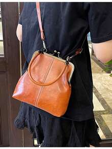 New Retro British Style One Shoulder Bag, High-Quality Crossbody Bag For Women, Fashionable Commuter Flap Design Bag, Matching Premium Evening Clutch, Versatile Multifunctional Handbag - Mocha Brown - View 4