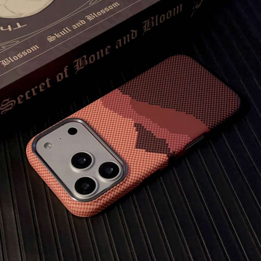 Phone Case Transparent Magnetic Phone Case Magnetic Climber Carbon Fiber Kevlar Texture Suitable For IPhone 17 Pro Max Men Apple 16 Phone Case New 13 Premium 14 Matte 15 Anti-Fingerprint 16 Pro Shockproof 17 - 免費試用 - 查看 1