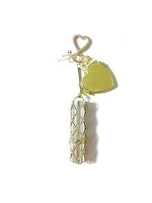 金色不锈钢口红网袋吊坠，金属口红收纳袋挂饰，配有可替换不锈钢网袋，心形和星形装饰口红盒钥匙扣，带迷你镜子，时尚口红及化妆品挂件，手提包和钱包挂饰，便携式化妆配件，适合女性、女孩、爱美人士，也是一份不错的礼物。 - 彩色 - 查看 10