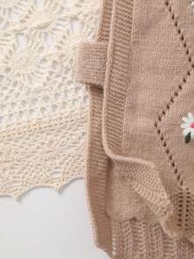 女童春夏秋季针织麻花圆领刺绣镂空侧边无袖背心 - 卡其色 - 查看 5