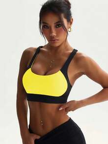 Women's Black & White Patchwork Criss-Cross Back Clasp Knit Sports Bra Spring - Multicolor - View 5