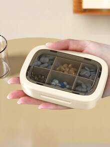Hộp đựng thuốc di động 4 ngăn, hộp đựng thuốc nhỏ gọn, kín đáo, thích hợp bỏ túi hoặc ví, nhỏ gọn và tiện lợi cho việc đi lại hàng ngày. - Nhiều màu - Xem 10