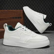 (Eine Größe kleiner) Herren Mode einfarbige Skaterschuhe, bequeme rutschfeste Lässig Schnürschuhe mit dicker Sohle, geeignet für Outdoor-Aktivitäten von Männern. Größe 39-48 (wählen Sie entsprechend der Innensohlen-Länge)