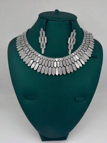 4 piezas Juego de joyería de lujo: Collar de perla de concha de cobre con circonita artificial, Aretes, Anillo, Pulsera, Juego de joyería nupcial de circonita cúbica, Regalo elegante para el Día de San Valentín