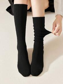 3/2/1 Pair, Women's Mid Tube Socks, Women's Pile Socks, Preferred Fabric/Soft Breathable/Simple/Comfortable/Breathable, Suitable For Pairing With Knee High Boots/Flat Shoes/Clothes/Skirts, Women's Calf Socks, Women's Short Socks, Suitable For Family Gatherings And Outdoor Dates, Suitable For Relaxing At Home/Shopping/Outdoor Dates/Walking And Other Light Sports, Can Be Used As Gifts For Holidays Such As Christmas/Valentine's Day/Thanksgiving - Multicolor - View 3