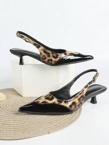 Sepatu hak tinggi wanita motif leopard hitam, sandal formal tertutup, sepatu pesta pernikahan hak 5cm model slip-on dengan ujung runcing. - Hitam - View 3