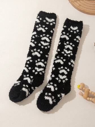 1 Pair Kids 1-8 Years Old Cute Cartoon Bear Pattern Coral Fleece Warm Knee-High Socks, Essential For Autumn/Winter