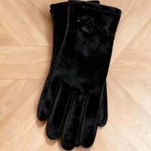 秋冬女溫柔風復古優雅麂皮手套 花邊花朵裝飾保暖觸控螢幕加絨防寒保暖手套 優雅女手套 秋冬保暖防風可觸控復古蕾絲裝飾分指手套 日常百搭柔膚麂皮加絨保暖手套 優雅女款手套 秋冬保暖防風可觸控復古花邊裝飾分指手套 日常百搭柔膚麂皮加絨保暖手套觸屏防寒麂皮手套 花朵紐扣裝飾手細觸地觸感 - 酒紅色 - 查看 8