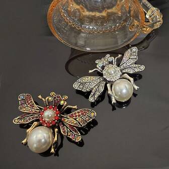 1pc Vintage Elegant Rhinestone & Faux Pearl Butterfly Brooch, Versatile Decoration For Women, Suitable For Gifting On Mother's Day, Christmas, Party Dresses