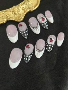 10片装短款手工美甲贴片，适合派对和日常佩戴，3D水钻，女孩款，易于佩戴。10片装Y2K风格手工美甲贴片，闪亮人造宝石，春夏风格，适合女孩和女士参加节日派对和日常佩戴。（注：配饰颜色随机） - 白色 - 查看 13