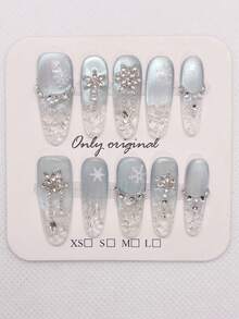 10 Stück blaue Katzenauge Schneeflocke süße Nail Art Sticker, handgemachte transparente Nagel Aufkleber, geeignet für Herbst/Winter Nägel, Weihnachtsnägel, mittlere ovale Fake Nägel, Vollabdeckung Nagel Accessoires Nagel Zubehör Handgemachte Aufklebe-Nägel - Babyblau - Übersicht 3