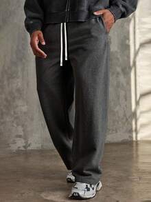 Quần thể thao nam dáng rộng, quần ống rộng, quần jogger, quần thể thao đường phố đa năng, phù hợp cho thời trang đường phố, sinh hoạt hàng ngày, đi chơi cuối tuần, lễ hội âm nhạc, tụ họp xã hội, v.v. Chiếc quần này là một món đồ đa năng không thể thiếu trong tủ quần áo của nam giới, cũng là một món quà tuyệt vời dành cho bạn trai hoặc chồng. Quần thể thao cỡ lớn, quần thể thao nam dáng rộng, quần thể thao màu xám chuyên nghiệp dành cho câu lạc bộ. - Màu xám đen - Xem 2