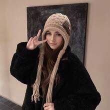 Handcrafted Acrylic Earflap Hat – Lightweight Warm Winter Unisex Beanie, Brown And Red Patchwork Design, Ideal For Outdoor Activities |     Patched Earflap Hat |     Acrylic Head Cover - 紅色 - 查看 5