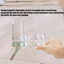 亚克力磁性仓鼠水瓶架，透明喂食器支架，防漏小型宠物水瓶架，适用于亚克力笼子 - 白色 - 查看 5