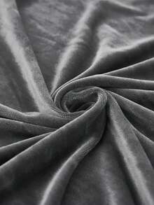 1 pieza Funda de cojín de sofá de peluche de zorro plateado gris oscuro, minimalista clásica, funda protectora decorativa a prueba de polvo de unicolor y elástica, adecuada para hotel, dormitorio, decoración de sala de estar, decoración de habitación, negro, gris claro, caqui, decoración de otoño, decoración de habitación, vuelta al colegio, útiles escolares