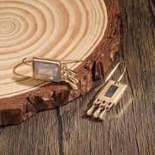 A Pair Of Retro Gold Blue Crystal Fringed Earrings, Women's Niche Design Light Luxury Earrings, Elegant Retro Fashion Jewelry - 金色 - 查看 3