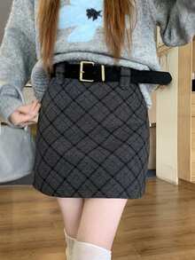 新款韩版格子加厚羊毛面料修身半身裙配腰带（随机格子图案） - 黑灰色 - 查看 3