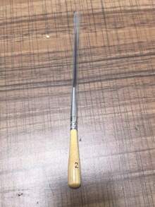 5支超长尖头画笔，适用于油画、丙烯画、水彩画 - 木质和金属手柄，长刷毛，吸水性强，适用于画布、书法、艺术细节 - 符合人体工程学的艺术家握柄（适合业余爱好者）